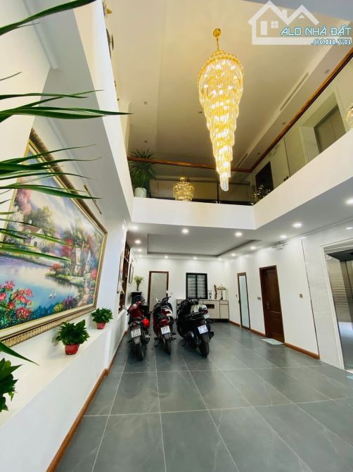 - BÁN NHÀ PHỐ GIẢI PHÓNG 9 TẦNG - 87M  - FULL NỘI THẤT 5 SAO - ĐẦY ĐỦ TIỆN NGHI- THANG MÁY - 1