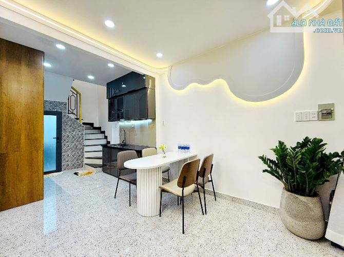 Bán nhà đẹp 1 lầu 3 phòng ngủ hẻm Trường Đăng Quế, Gò Vấp - 1