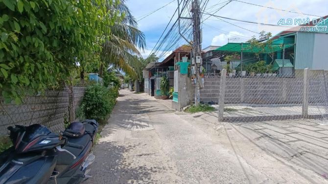 BÁN 2 LÔ ĐẤT LIỀN KỀ THỊ TRẤN DIÊN KHÁNH 1tỷ5 - 1