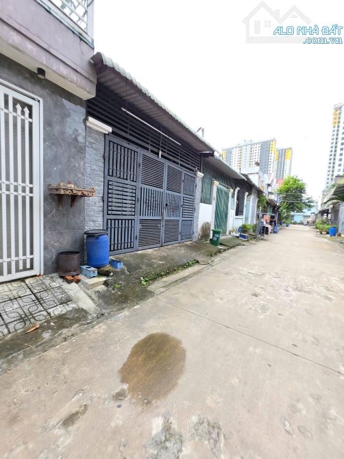đất 100m2 5Ty TL tặng kèm nhà cấp 4 KDC Phúc Đạt p.Bình An Tp.Dĩ An - 1