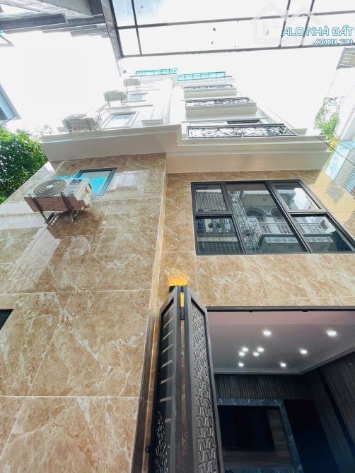 Bán nhà Định Công Thượng - 10m Ra Ô Tô Đỗ Đậu - 20m Ra Phố - Xây Mới - Hàng Hiếm 10 Tỷ - 1