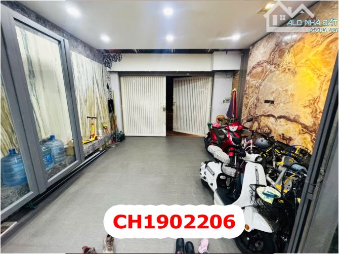Nhà MT Tên Lửa - 5 x 18M - 12 Tỷ - 3 Tầng còn mới. - 1