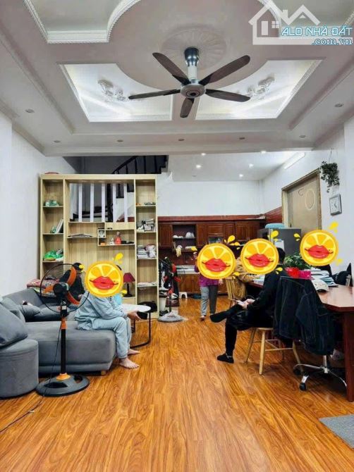Cần bán nhà đẹp mặt phố phường Bình Hàn Tp Hải Dương - 1