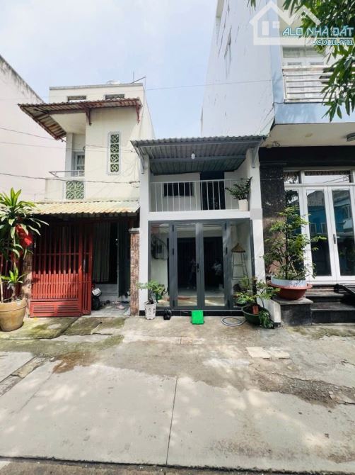Bán nhà 2 tấm hẻm 8m đường số 1 - 1