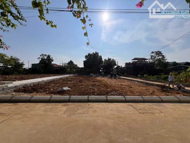 Cần bán gấp lô đất full thổ cư tại Hòa Lạc giá rẻ - 1