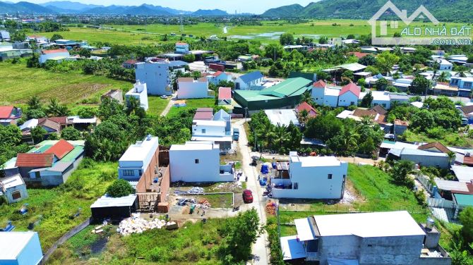Cần Bán Nhà Mới Thôn Phú Hậu Suối Hiệp Gần Bến Xe Phía Nam Giá Tốt - 1