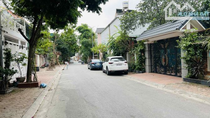 BÁN ĐẤT MẶT PHỐ TƯ ĐÌNH – LONG BIÊN, 100m², mặt tiền 7.4m, vỉa hè, ôtô 2 chiều - 1