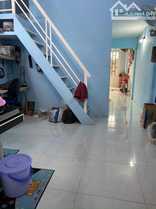 Bán nhà 2 tầng vào ở ngay.Phường 4,Quận 8.Giá 3.2 tỷ. - 1