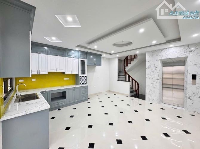Bán nhà Minh Khai đường ô tô tránh 5 tầng thang máy, Dt 52m2, mt 4.6m. - 1