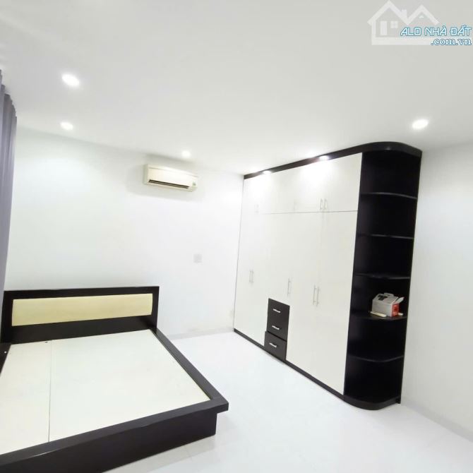 Bán tòa nhà CHDV Lê Quang Định, Bình Thạnh – DT13x25m, CN 228m² – 51 Phòng – Giá 38.6 Tỷ - 1