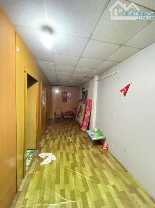 SIÊU HOT, CẦN BÁN GẤP NHÀ PHẠM THẾ HIỂN [P7, Q8] DT: 97.2M2 (6 X 14M), 2T, 3PN CHỈ 4TỶ - 1