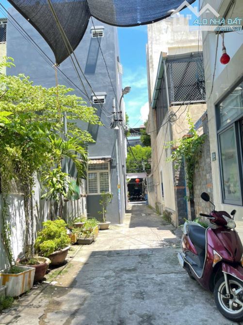 Bán nhà 2,5 tầng Huỳnh Ngọc Huệ sau lưng MT, ngay tượng Mẹ Nhu, Thanh Khê 👉 rẻ rề - 1