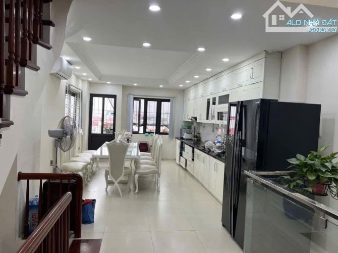 Bán Nhà Phân Lô Vỉa Hè Ô Tô Tránh Đường Đôi KĐT Văn Khê 50m 5 Tầng 14.8 Tỷ - 1