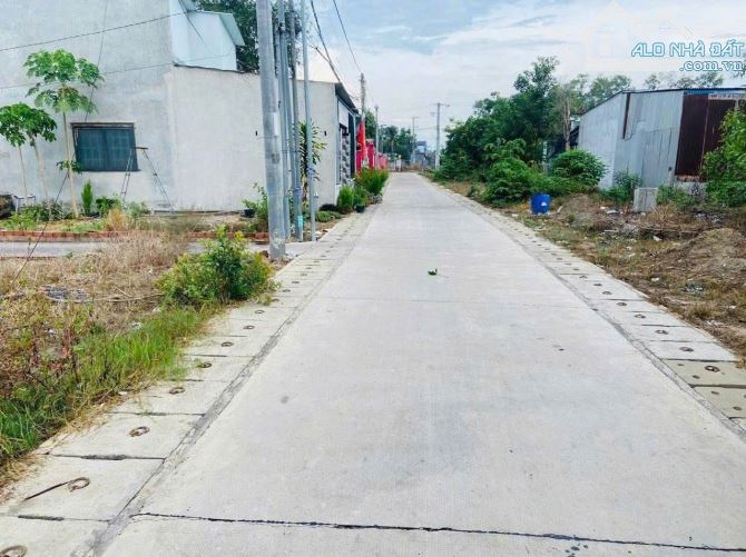ĐẤT THỔ CƯ, XÂY DỰNG NHÀ TRỌ, BIỆT THỰ VƯỜN, 13,8M X 53M, SỔ HỒNG RIÊNG, GIÁ 770 TRIỆU - 1