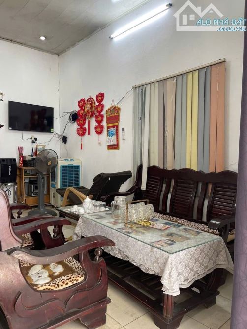 Nhà 2 phòng ngủ đầy đủ nội thất ngay phố đi bộ Hoàng Thành Huế - 1