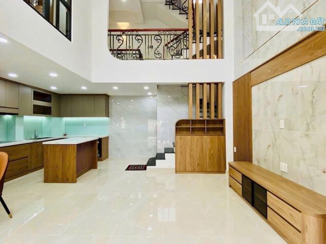 Gấp! Bán nhà Nơ Trang Long, Bình Thạnh 50m2 giá 1tỷ990 Gần Học Viện Cán Bộ. DT cho thuê 8t - 1