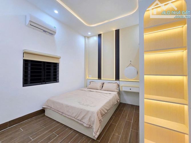 Siêu hiếm!Nhà Nguyễn Văn Cừ 70m,6 tầng thang máy, ngõ thông,ô tô qua nhà,Nhỉnh 11 tỷ - 1