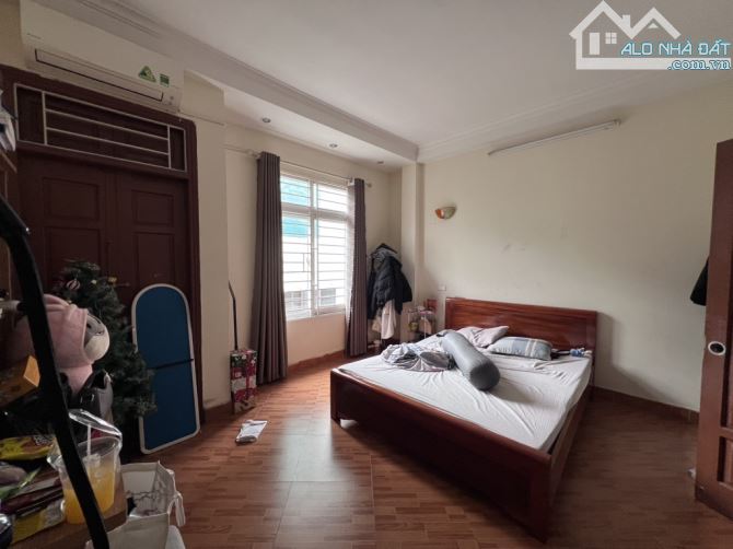 💥Ngon bổ rẻ. Bán nhà Trương Định, 30m x5 tầng, sổ đỏ riêng, chỉ hơn 4 tỷ - 1