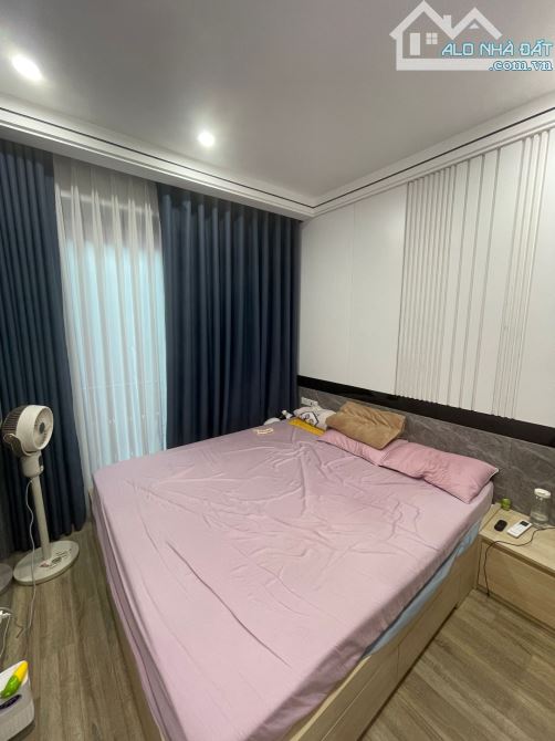 Bán nhà Minh Khai, Hai Bà Trưng 33m x 4 Tầng, giá 7.4 tỷ. Nhà mới,gần phố,sân riêng hiếm - 1