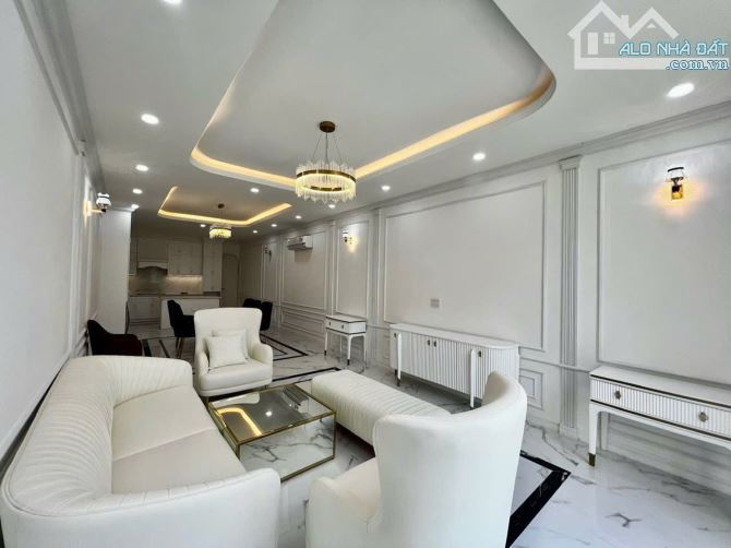Bán nhà mặt tiền Nguyễn Văn Linh, gần ngã tư Nguyễn Hoàng, kinh doanh buôn bán sầm uất - 1
