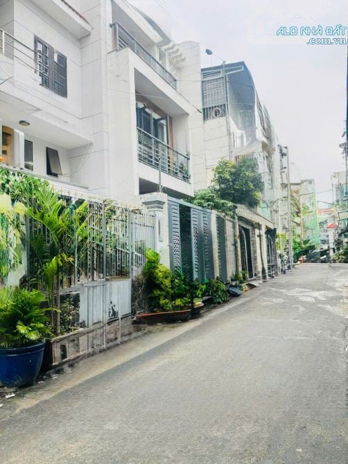 HIẾM – CĂN 2 TẦNG HXT LẠC LONG QUÂN – TÂN BÌNH – 52M2 – NHỈNH 5 TỶ - 1