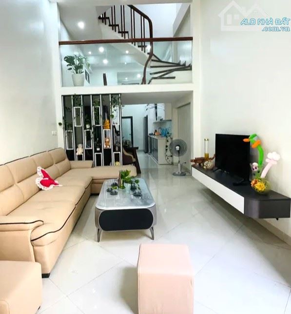 🌟 NHÀ MẶT PHỐ GIẢI PHÓNG – VỈA HÈ SIÊU RỘNG – 25M² – 8 TỶ – MỞ CỬA LÀ CÓ TIỀN 🌟 - 1