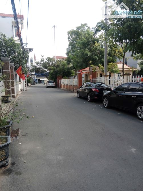 ĐẠI MẠCH - 50M2 - Ô TÔ ĐỖ CỬA - 10M RA Ô TÔ TRÁNH ĐỖ - KINH DOANH - SÂN THỂ THAO - 1
