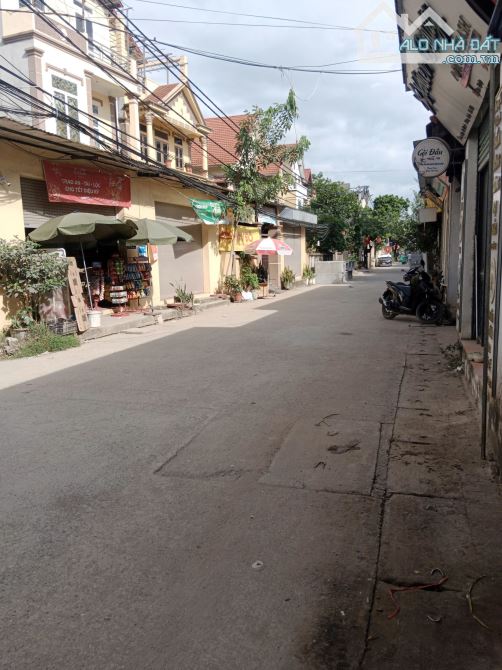 ĐẠI MẠCH 90M2 - Ô T Ô VÀO ĐẤT - 10M RA Ô TÔ TRÁNH ĐỖ - SIÊU GẦN CHỢ VÀ TRƯỜNG HỌC - 1