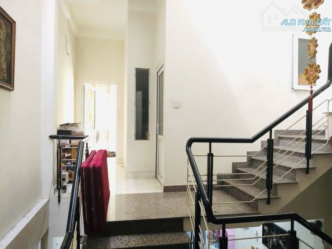 BÁN NHÀ 3 TẦNG ĐƯỜNG DIỆP MINH CHÂU – HÒA XUÂN - SÁT MAI CHÍ THỌ-  100M2 - 7.x TỶ - 1