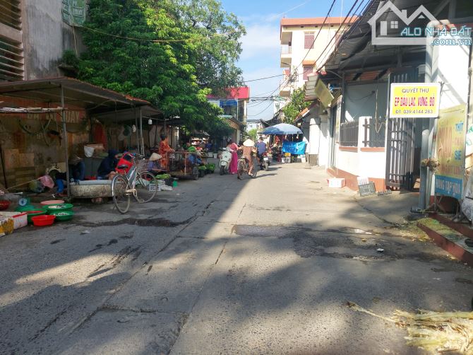 CĂN NHÀ 3 TẦNG, MẶT KINH DOANH, MỚI KÍNH COONG, ĐƯỜNG THÔNG, Ô TÔ 7 CHỖ TRÁNH NHAU THOẢI M - 1