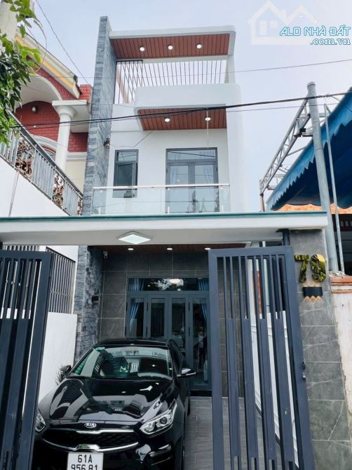 Cần bán nhà 1 Trệt 1 Lầu Khu Tái Định Cư Phú Mỹ Thủ Dầu Một Bình Dương cũ - 1