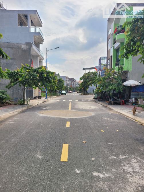 Bán đất KDC Đông Hòa C, gần trường cấp 1 Đông Hòa C p.Đông Hòa Tp.Dĩ An chỉ 4ty250TL M7640 - 1