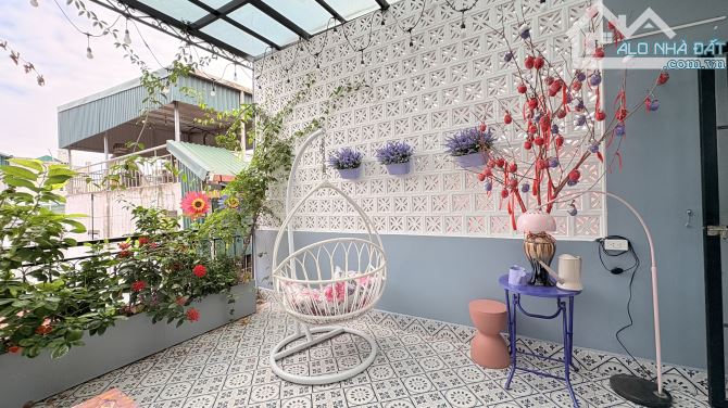 Bán nhà Hồng Mai, 40m 4 tầng 4 PN full nội thất đồng điệu, ấm cúng - 1