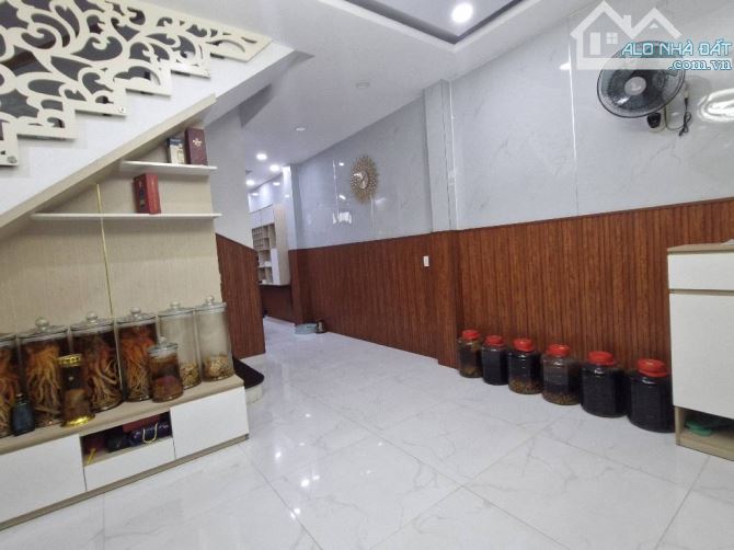 NHỈNH 8 TỶ – NHÀ ĐẸP QUANG TRUNG GÒ VẤP, NGANG 5M – HẺM XE TẢI- 68m2 - 1