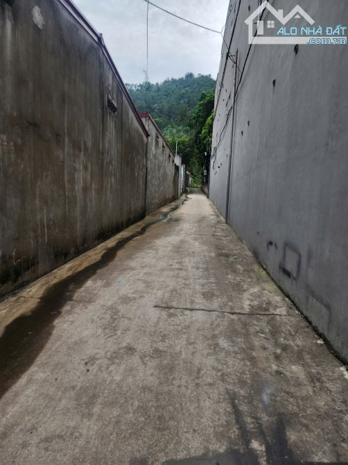 Bán đất thổ cư Lãm Trại . dt 57m. mt 4.2m . Hướng T . giá 1 ty7 - 1