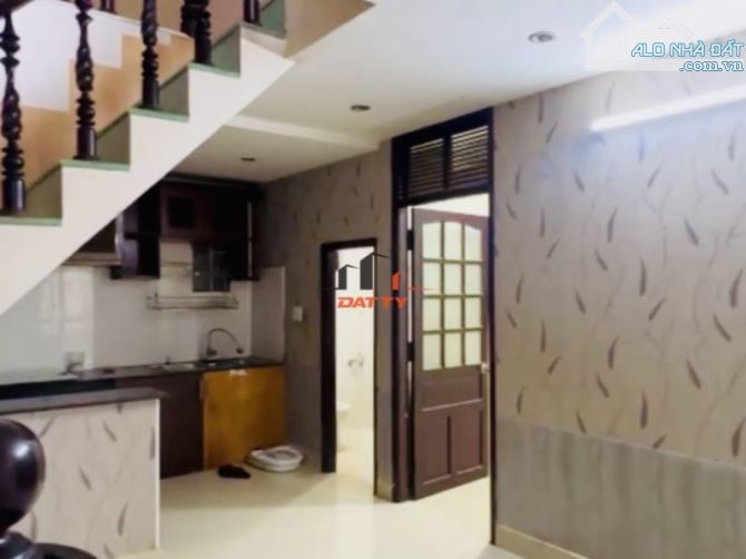 NHÀ 2 MẶT TIỀN KINH DOANH ĐƯỜNG NGUYỄN KHUYẾN, GIÁ 8.5 TỶ - 1