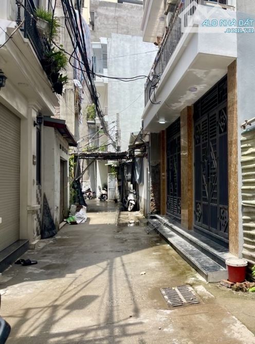 Cần bán gấp 71m đất tại Bắc cầu Ngọc Thụy Bồ đề Long biên - 1