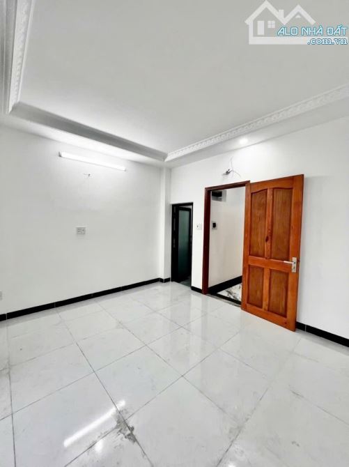 BÁN NHÀ 3 TẦNG AN LẠC, AN DƯƠNG VƯƠNG,NGANG 5M HIẾM, 81M2, DÒNG TIỀN 15TR/TH, CHỈ 6,3 TỶ - 1