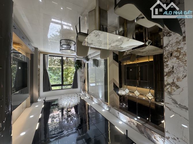 🔥 MẶT PHỐ CỰC HIẾM – 5 TẦNG SIÊU ĐẸP – VỈA HÈ RỘNG ĐÁ BÓNG – 45m² – 17.9 TỶ 🔥 - 1