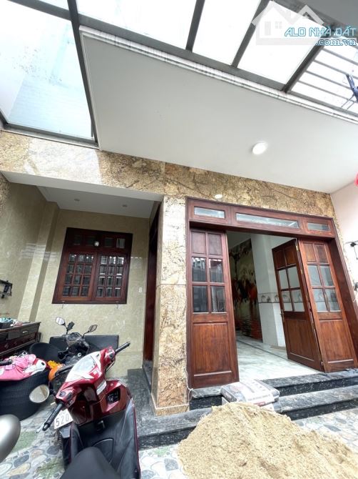 🏘️NHÀ 4 TẦNG BTCT-5PN-DT120M2-ĐƯỜNG ĐÔNG HƯNG THUẬN-Q12-GIÁ 7.6 TỶ. - 1