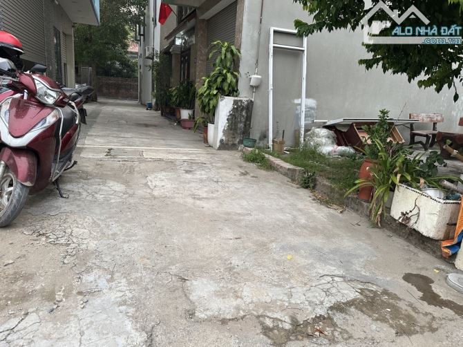 🔥 MẢNH ĐẤT 2 MẶT NGÕ – CỰC HIẾM – Ô TÔ 7 CHỖ VÀO TẬN ĐẤT -ƯU ĐIỂM NỔI BẬT -2 MẶT NGÕ CỰC - 1