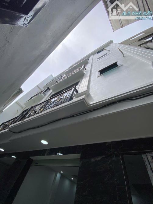 BÁN NHÀ ĐẠI LINH-TRUNG VĂN_NHÀ ĐẸP Ở NGAY_80M RA PHỐ_FULL ĐỒ_37M2*4 TẦNG*MT4M*8 TỶ - 1
