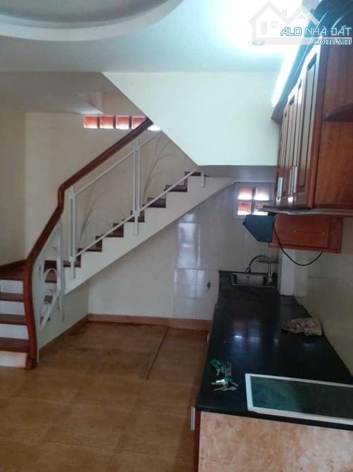 NHÀ 4 TẦNG HẺM HÀN THUYÊN GẦN CHỢ ĐẦM, 41M2, NGANG 3,5M, GIÁ CHỈ 5,7 TỶ - 1