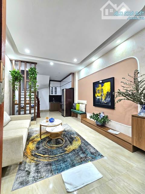 NHỈNH 7 TỶ XÍU NHÀ ĐẸP 5 TẦNG ĐỐI DIỆN AEON LONG BIÊN - 1