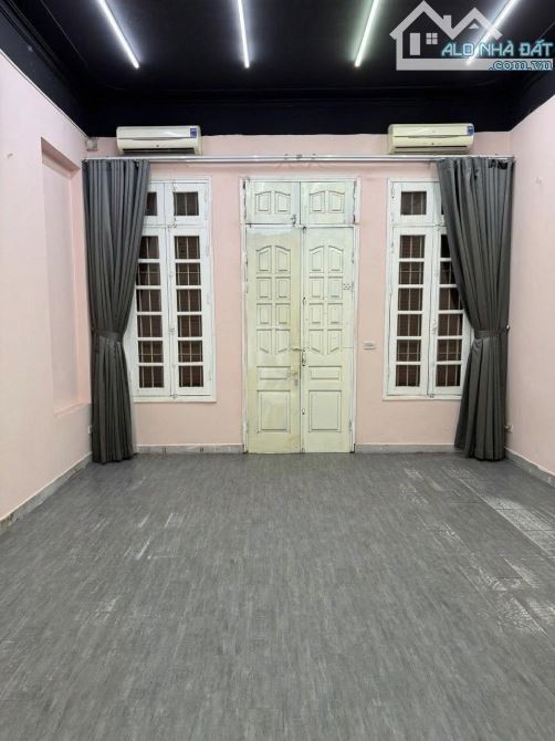 Cho thuê nhà nguyên căn ngõ 371 Kim Mã, Ngọc Khánh, Ba Đình. DT 70m x 3 tầng, giá 22tr - 1