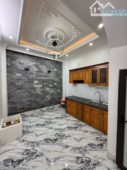 Nhà 3 tầng mới đẹp ngõ nông đường Phan Đình Phùng - 1