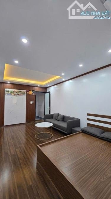 BÁN  TT NGUYỄN CHÍ THANH 100M2, 3 NGỦ , FULL NỘI THÂT 5 TỶ - 13