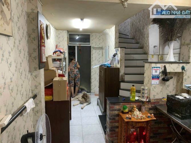 Tòa 5 tầng , Nhỉn 4T , Bùi Viện Q1 , Sát Chợ Bến Thành - 13