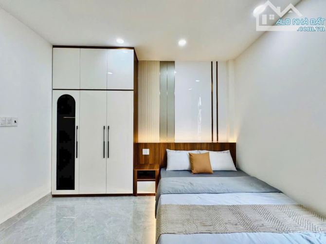 ĐỊNH CƯ CẦN BÁN CĂN NHÀ TRẦN QUANG DIỆU,PHƯỜNG 14, QUẬN 3, GIÁ:5,58TỶ/63M2 (4,5x14) - SHR - 13