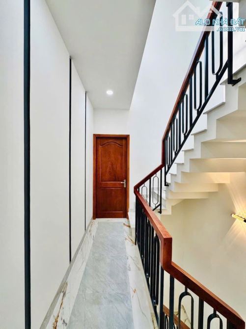 ĐỊNH CƯ CẦN BÁN CĂN NHÀ TRẦN QUANG DIỆU,PHƯỜNG 14, QUẬN 3, GIÁ:5,58TỶ/63M2 (4,5x14) - SHR - 15